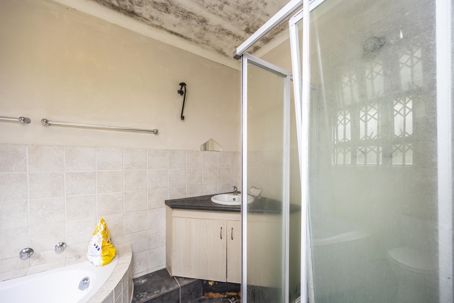 3 Bedroom Property for Sale in Amalinda Eastern Cape